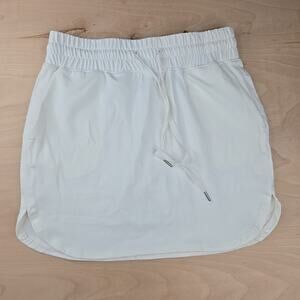 Jones & Co. Women's Beige Cream Color Short Skort Skirt size XS